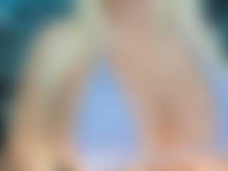 adrianna777's Live Sex Cam Show