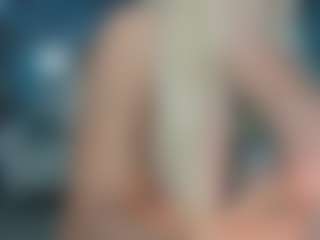 adrianna777's Live Sex Cam Show