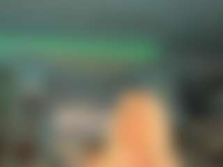 adrianna777's Live Sex Cam Show