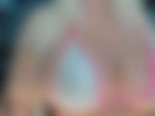 adrianna777's Live Sex Cam Show