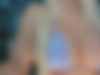 adrianna777's Live Sex Cam Show