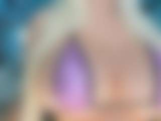 adrianna777's Live Sex Cam Show
