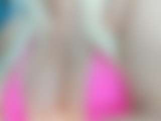 adrianna777's Live Sex Cam Show
