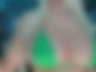 adrianna777's Live Sex Cam Show