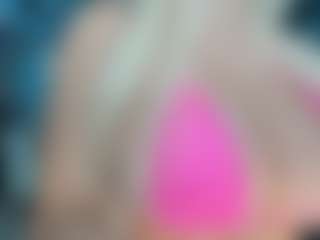 adrianna777's Live Sex Cam Show