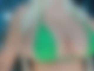 adrianna777's Live Sex Cam Show