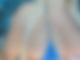 adrianna777's Live Sex Cam Show