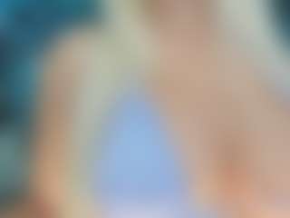 adrianna777's Live Sex Cam Show