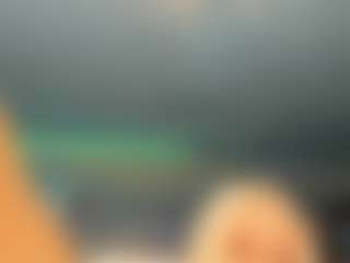 adrianna777's Live Sex Cam Show