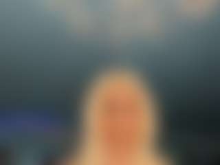 adrianna777's Live Sex Cam Show