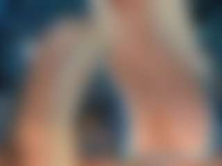 adrianna777's Live Sex Cam Show