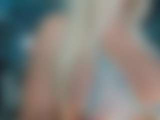adrianna777's Live Sex Cam Show