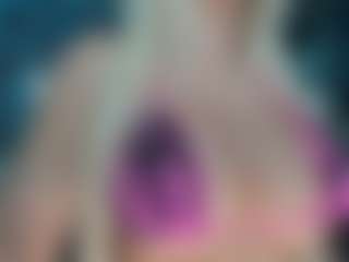 adrianna777's Live Sex Cam Show