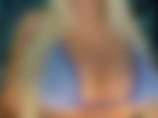 adrianna777's Live Sex Cam Show
