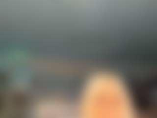 adrianna777's Live Sex Cam Show