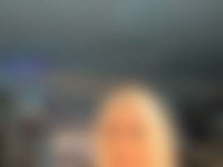 adrianna777's Live Sex Cam Show