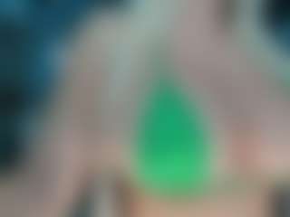 adrianna777's Live Sex Cam Show