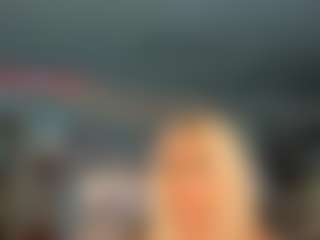 adrianna777's Live Sex Cam Show