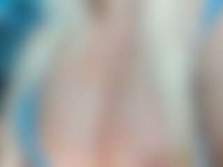 adrianna777's Live Sex Cam Show