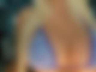 adrianna777's Live Sex Cam Show