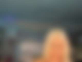 adrianna777's Live Sex Cam Show