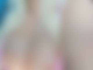 adrianna777's Live Sex Cam Show
