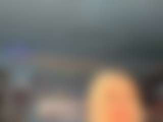 adrianna777's Live Sex Cam Show