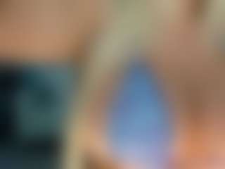 adrianna777's Live Sex Cam Show