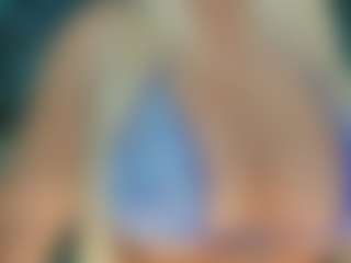 adrianna777's Live Sex Cam Show
