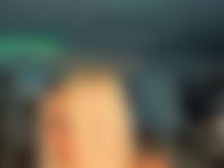adrianna777's Live Sex Cam Show