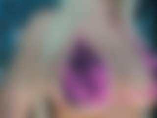 adrianna777's Live Sex Cam Show