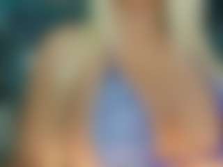 adrianna777's Live Sex Cam Show