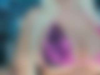 adrianna777's Live Sex Cam Show