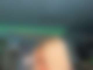 adrianna777's Live Sex Cam Show