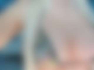 adrianna777's Live Sex Cam Show