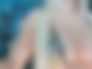 adrianna777's Live Sex Cam Show