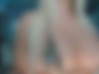 adrianna777's Live Sex Cam Show