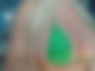 adrianna777's Live Sex Cam Show