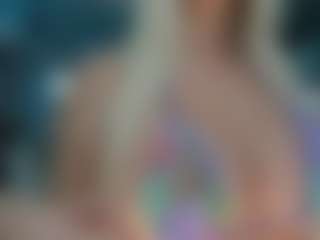 adrianna777's Live Sex Cam Show