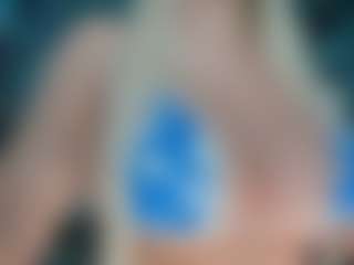 adrianna777's Live Sex Cam Show