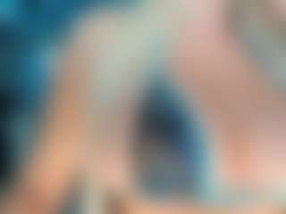 adrianna777's Live Sex Cam Show