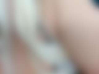 adrianna777's Live Sex Cam Show