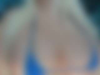 adrianna777's Live Sex Cam Show