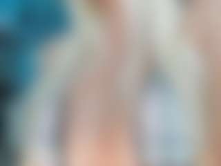 adrianna777's Live Sex Cam Show