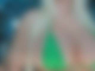 adrianna777's Live Sex Cam Show