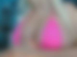 adrianna777's Live Sex Cam Show