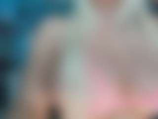 adrianna777's Live Sex Cam Show