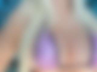 adrianna777's Live Sex Cam Show
