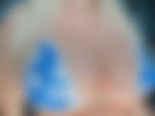 adrianna777's Live Sex Cam Show