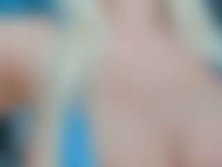 adrianna777's Live Sex Cam Show